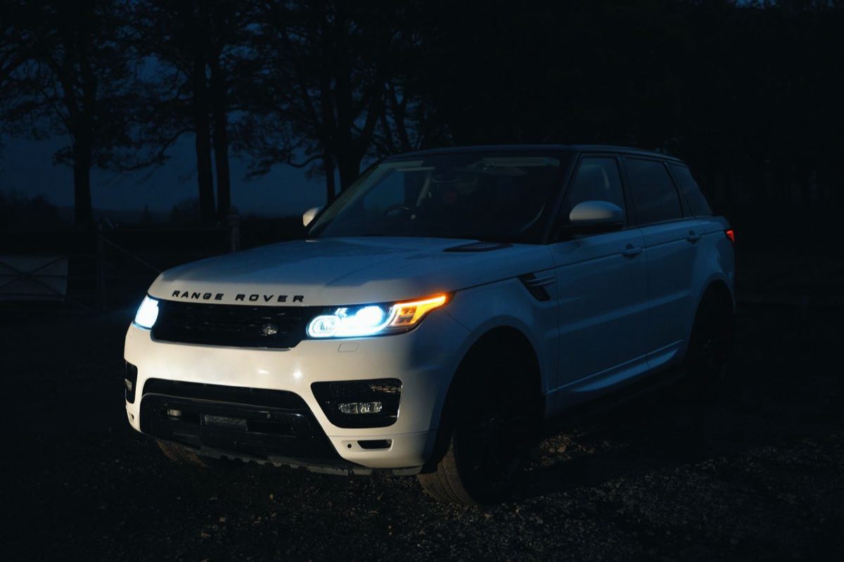 Range Rover na servisu u radionici Per Aspera, Split